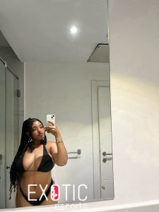 Centre-Ouest escort ahg