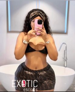 ain tchouament escort ahg