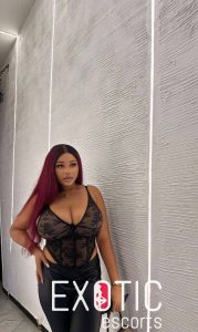 Logone Oriental escort