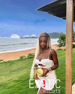 Ambodirano escort