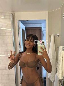 Anse Etoile escort